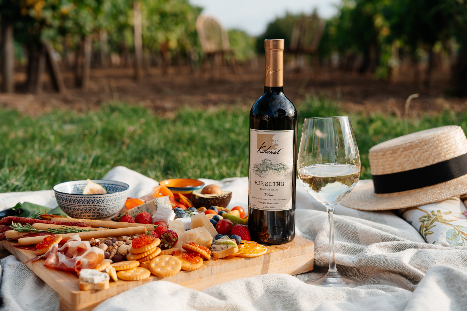 Рислінг напівсухий топ-продажів Колоніст 