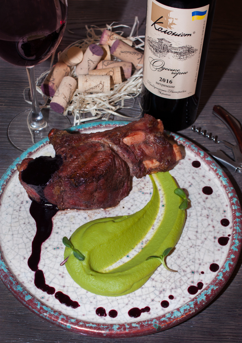 соус на основі вина до м'яса