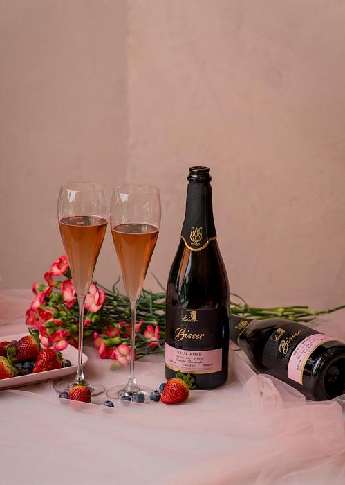 Біссер розе вино ігристе витримане брют рожеве тираж 2023