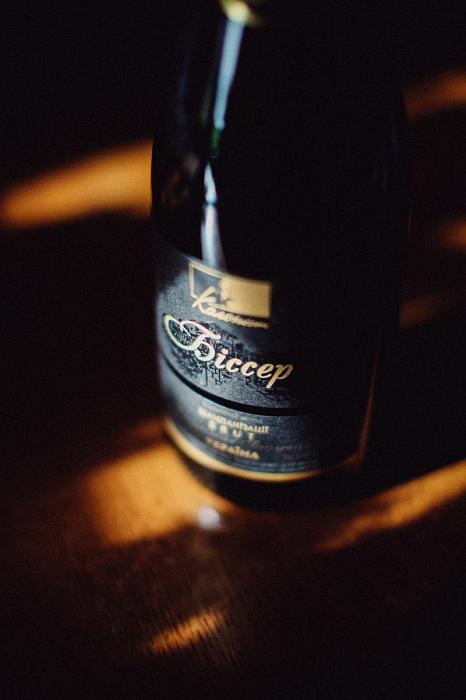 вино игристое Биссер